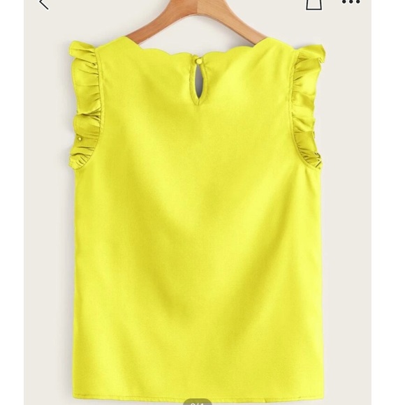 3 for $15 ❤️ Ruffle Armhole Scallop Edge Top - Picture 2 of 6